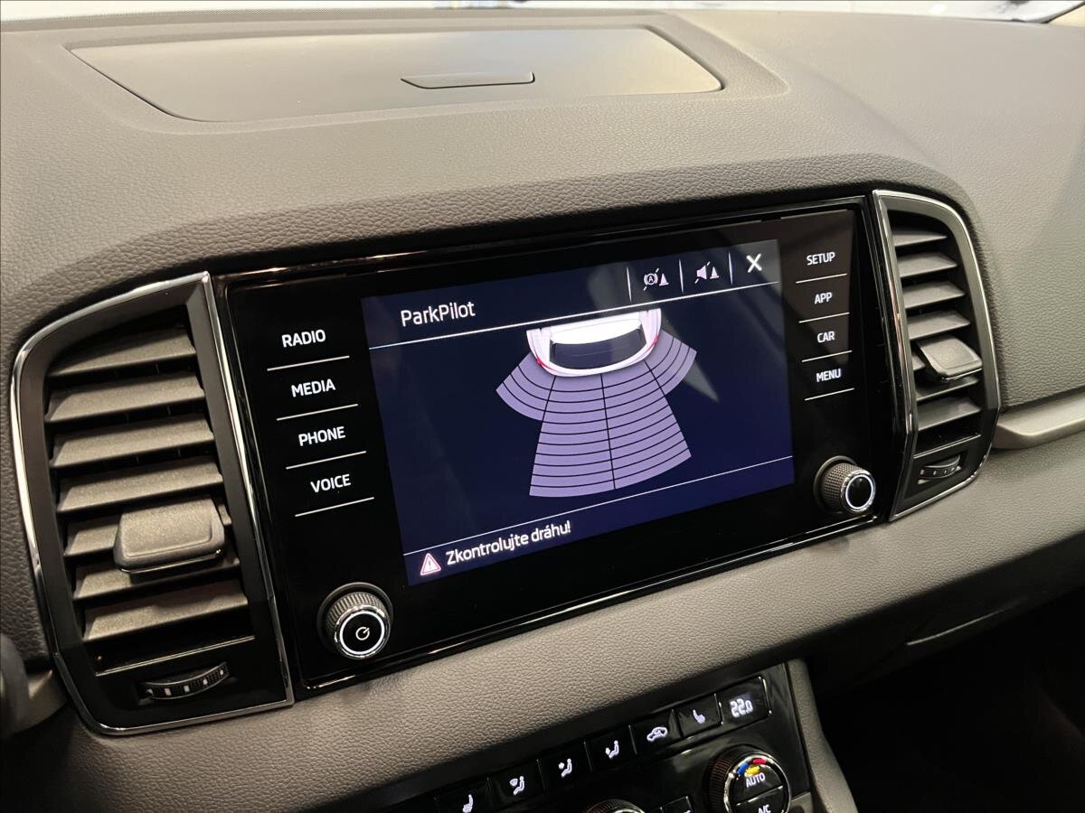 Škoda Karoq SUV / Terénní 1,5 l 110 kw