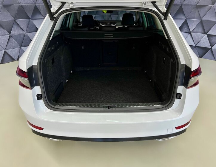 Škoda Superb Kombi 2,0 l 147 kw