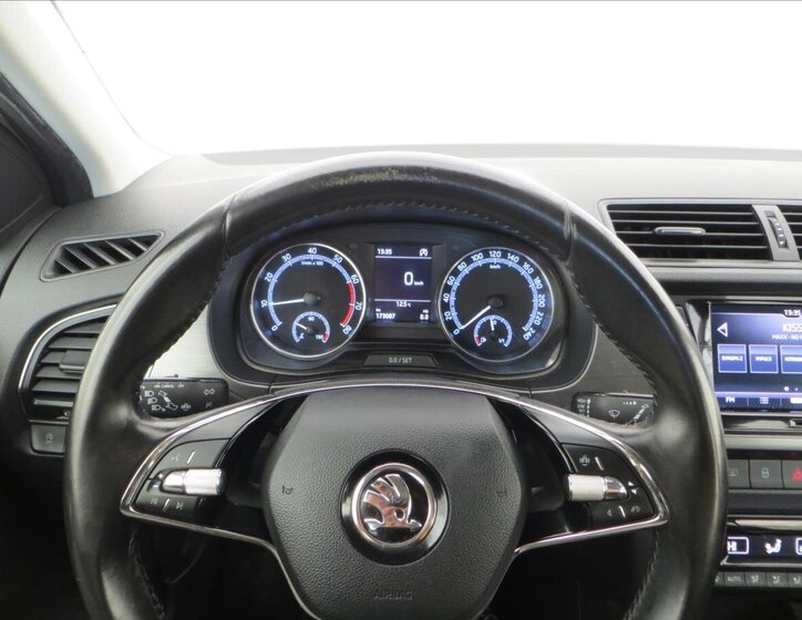 Škoda Fabia Kombi 999,0 70 kw