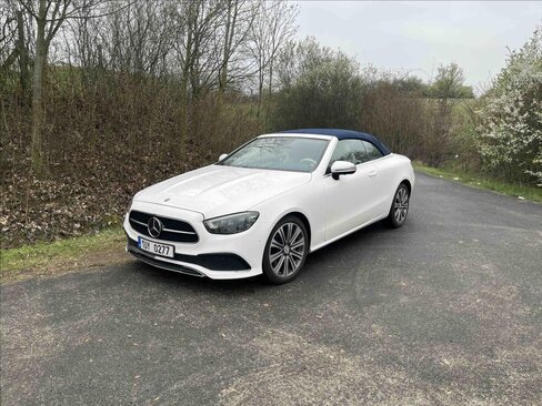 Mercedes-Benz Třídy E Kabriolet 2,0 l 190 kw