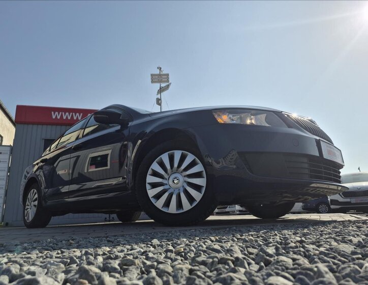Škoda Octavia Sedan / Limuzína 1,4 l 81 kw