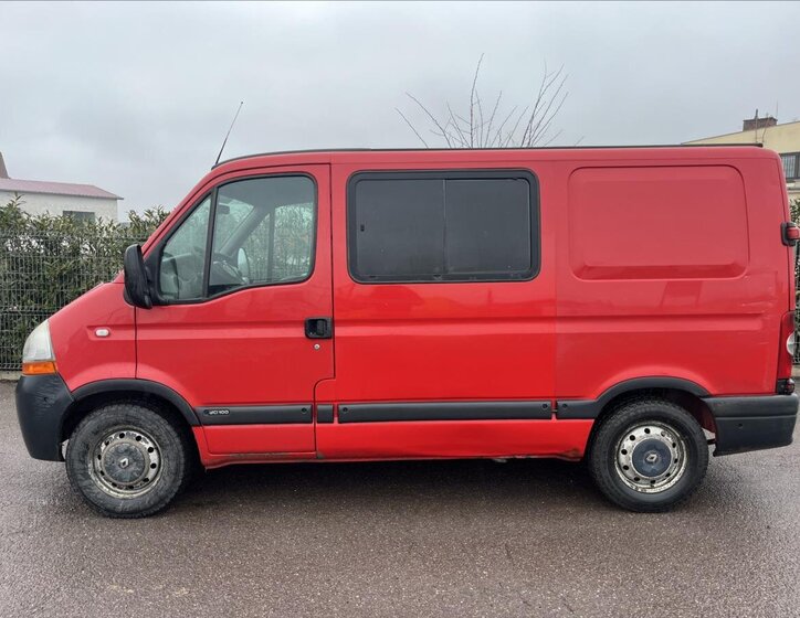 Renault Master Skříň 2,5 l 74 kw