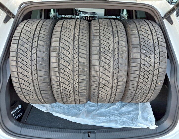 Volkswagen Tiguan SUV / Terénní 2,0 l 180 kw