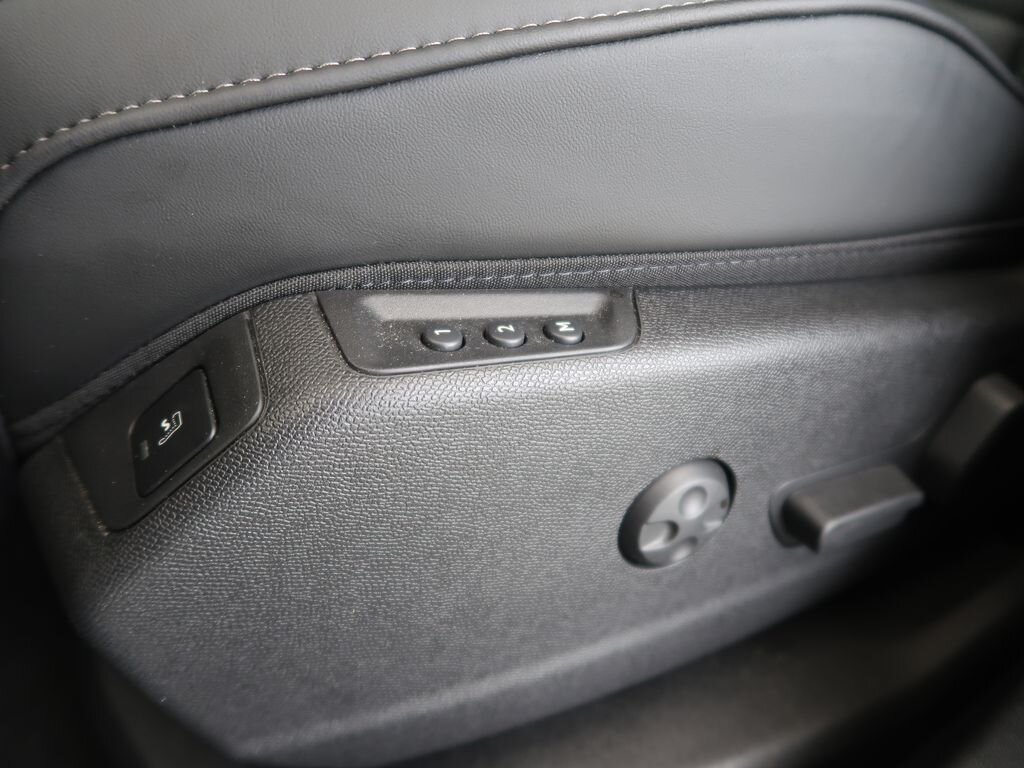 DS Automobiles DS7 Crossback SUV / Terénní 1,5 l 96 kw