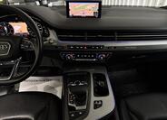Audi Q7 20