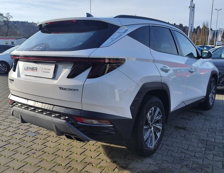 Hyundai Tucson SUV 1,6 l 100 kw