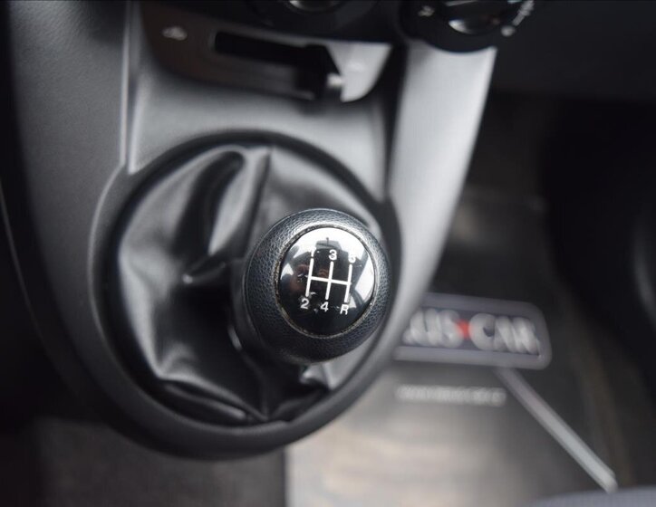 Mazda 2 Hatchback 1,3 l 55 kw