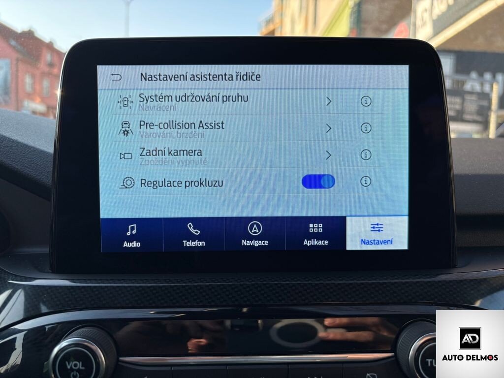 Ford Kuga SUV / Terénní 1,5 l 88 kw