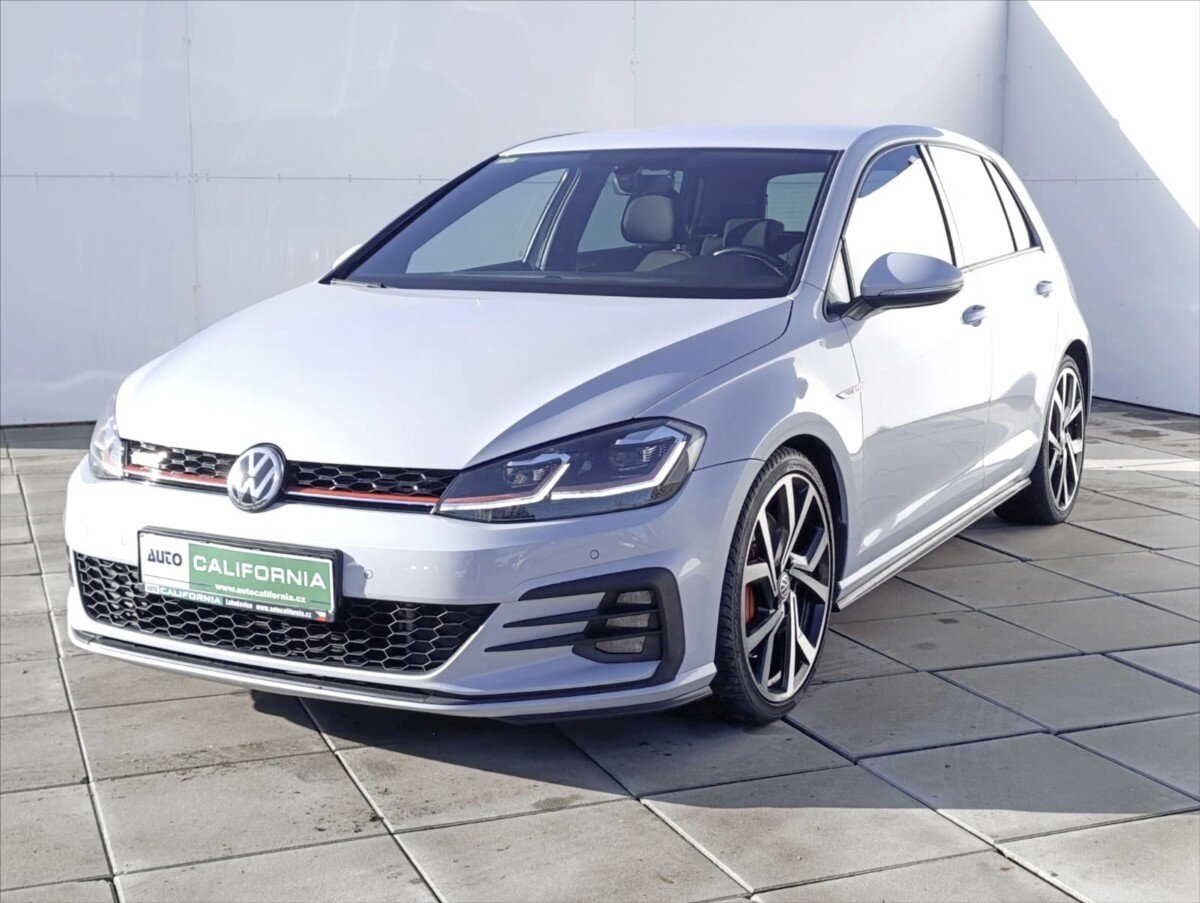 Volkswagen Golf Hatchback 2,0 l 180 kw