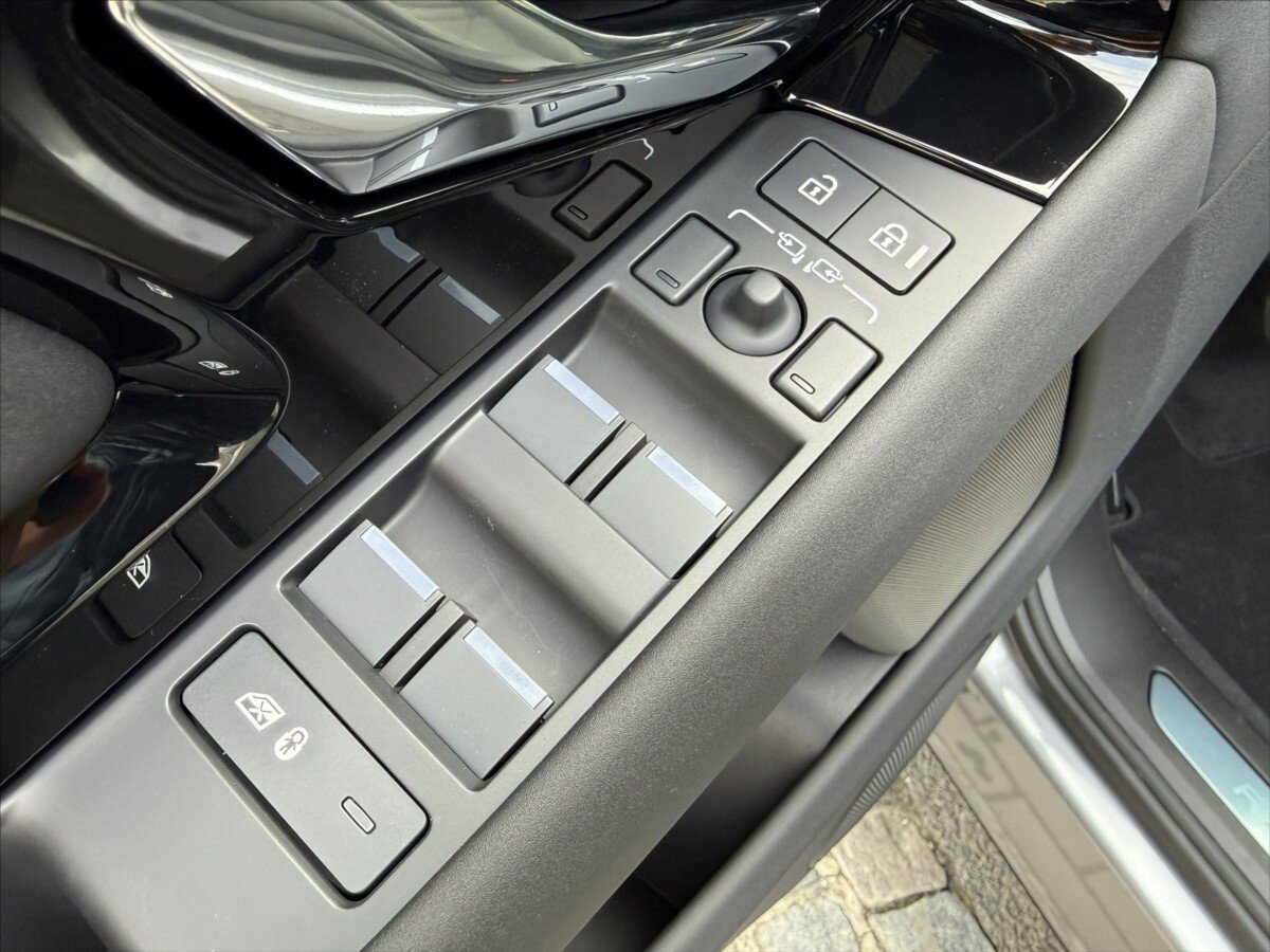 Land Rover Range Rover Evoque Ostatní 2,0 l 121 kw