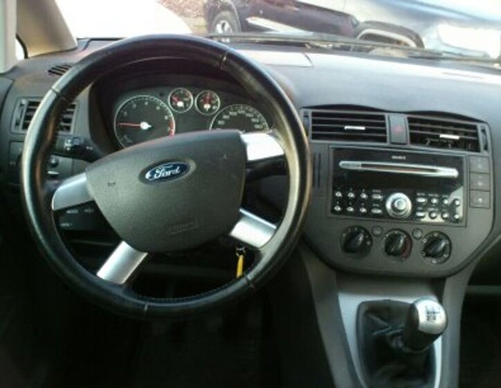 Ford C-MAX 11
