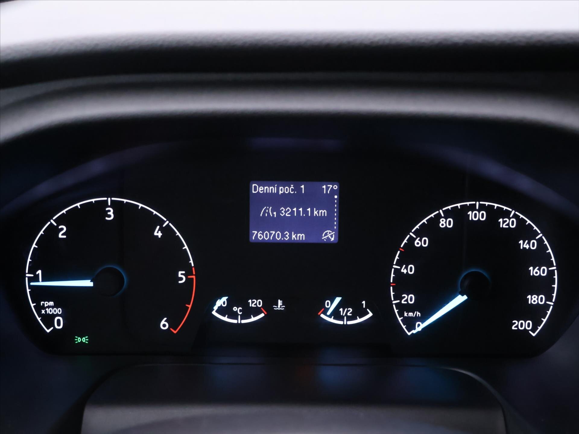 Ford Transit Kombi 2,0 l 96 kw