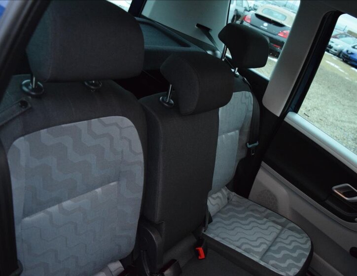 Škoda Roomster Kombi 1,6 l 77 kw