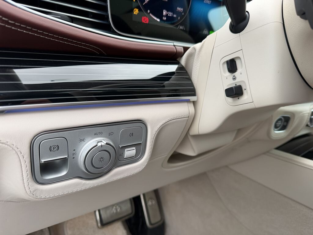 Mercedes-Benz GLS SUV / Terénní 4,0 l 410 kw