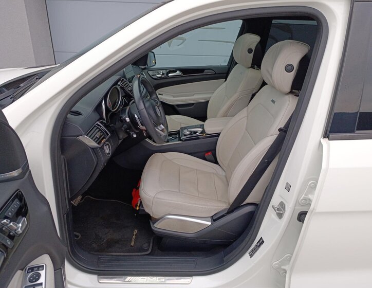 Mercedes-Benz GLS SUV 3,0 l 190 kw