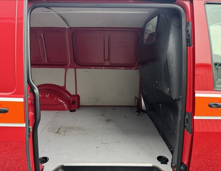 Volkswagen Transporter Skříň 2,0 l 110 kw