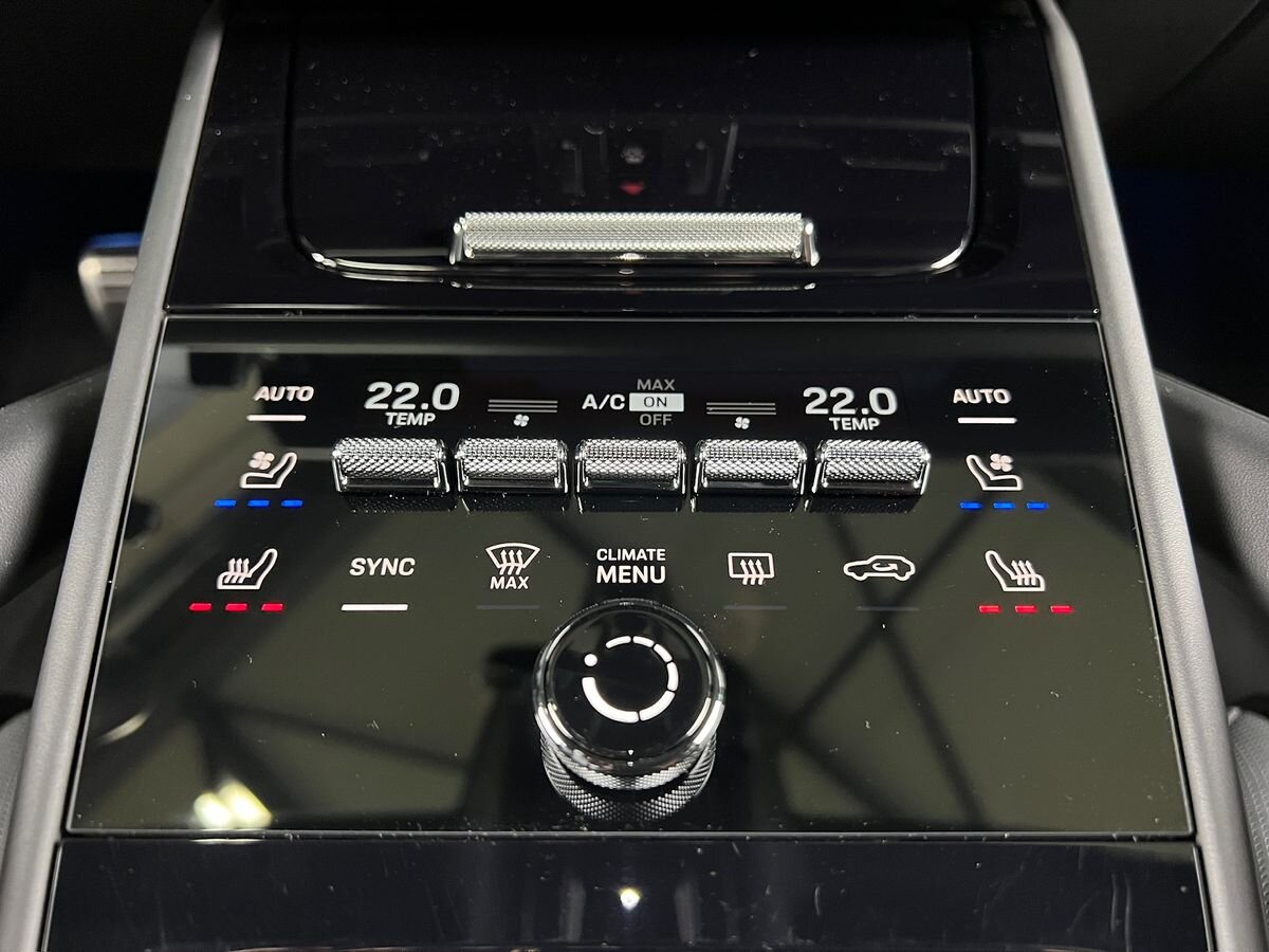 Porsche Cayenne SUV / Terénní 4,0 l 349 kw