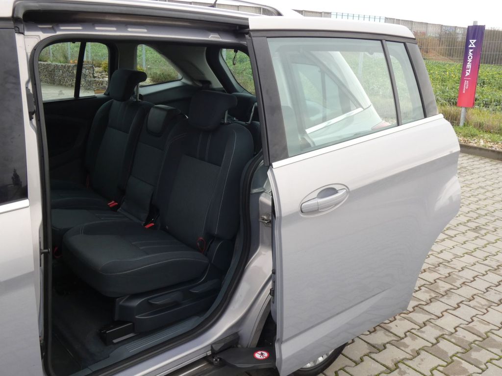 Ford Grand C-MAX