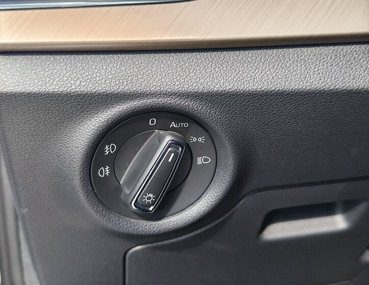 Škoda Kamiq SUV / Terénní 1,5 l 110 kw