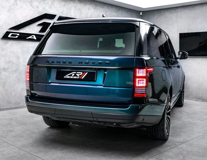 Land Rover Range Rover SUV 4,4 l 250 kw