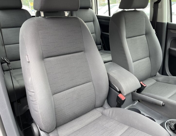 Volkswagen Touran MPV 2,0 l 80 kw