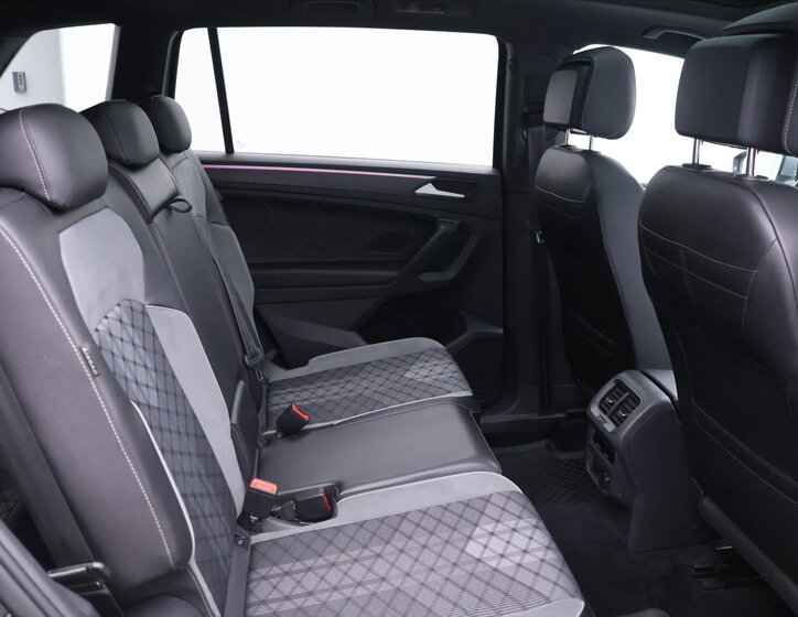 Volkswagen Tiguan Allspace SUV / Terénní 2,0 l 140 kw