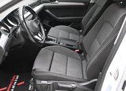 Volkswagen Passat Kombi 2,0 l 110 kw
