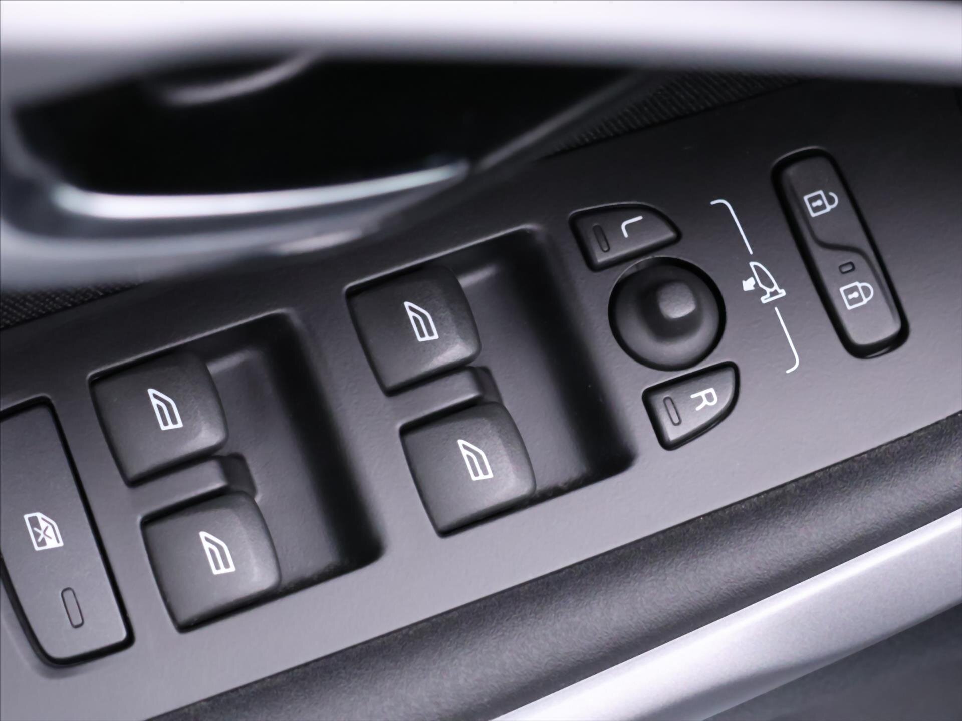 Volvo V40 Hatchback 1,5 l 90 kw