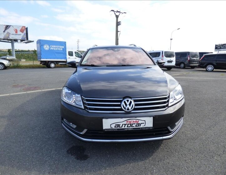 Volkswagen Passat Kombi 2,0 l 130 kw