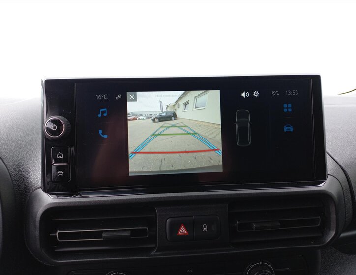 Toyota ProAce City 18