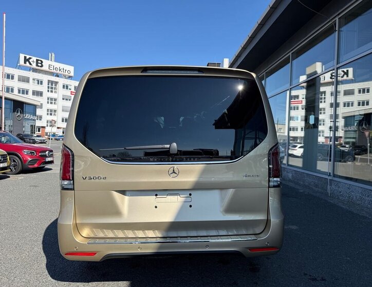 Mercedes-Benz Třídy V Ostatní 2,0 l 174 kw