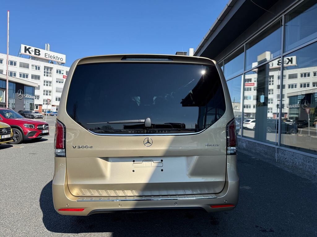 Mercedes-Benz Třídy V Ostatní 2,0 l 174 kw