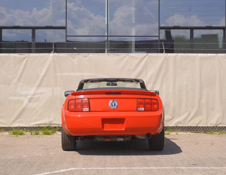 Ford Mustang Kabriolet 4,0 l 157 kw