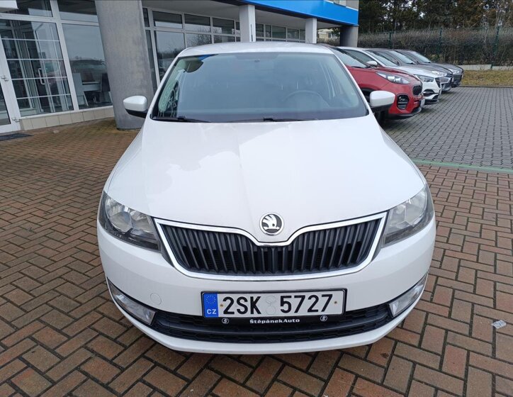 Škoda Rapid Liftback 1,2 l 63 kw