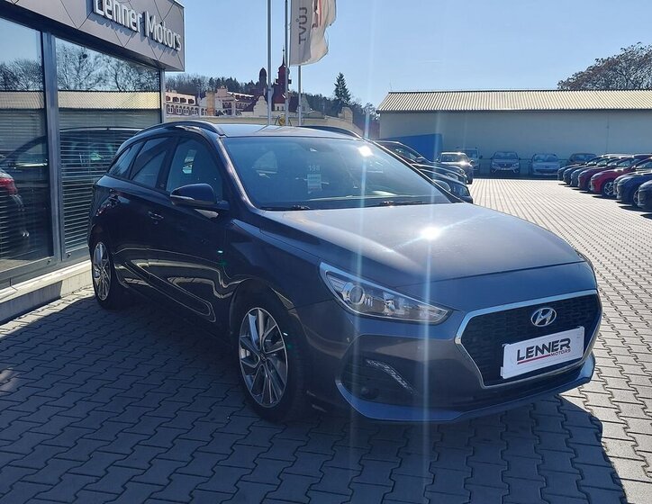 Hyundai i30 Kombi 1,6 l 81 kw