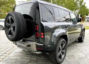 Land Rover Defender 9