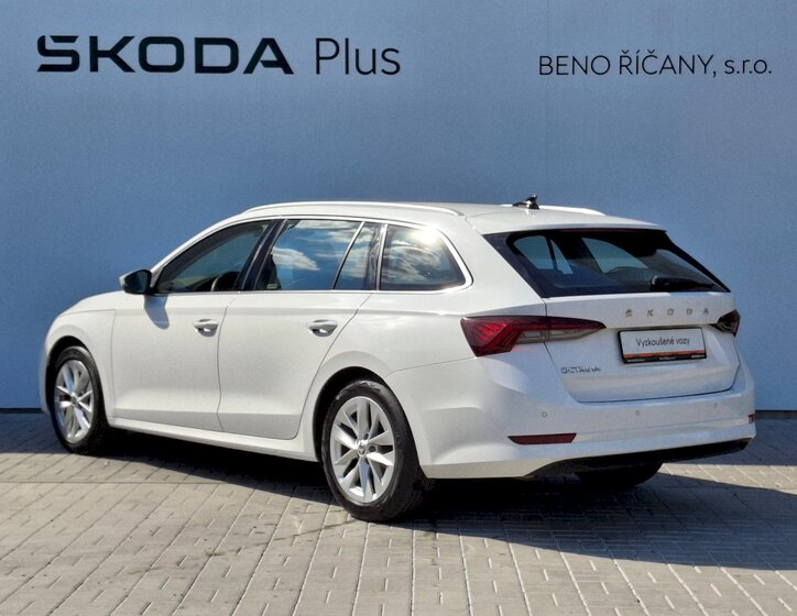 Škoda Octavia 10
