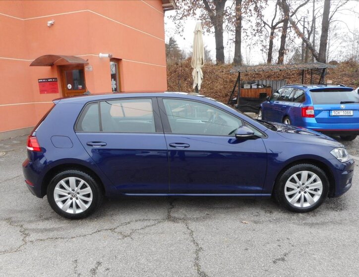 Volkswagen Golf Hatchback 1,6 l 85 kw