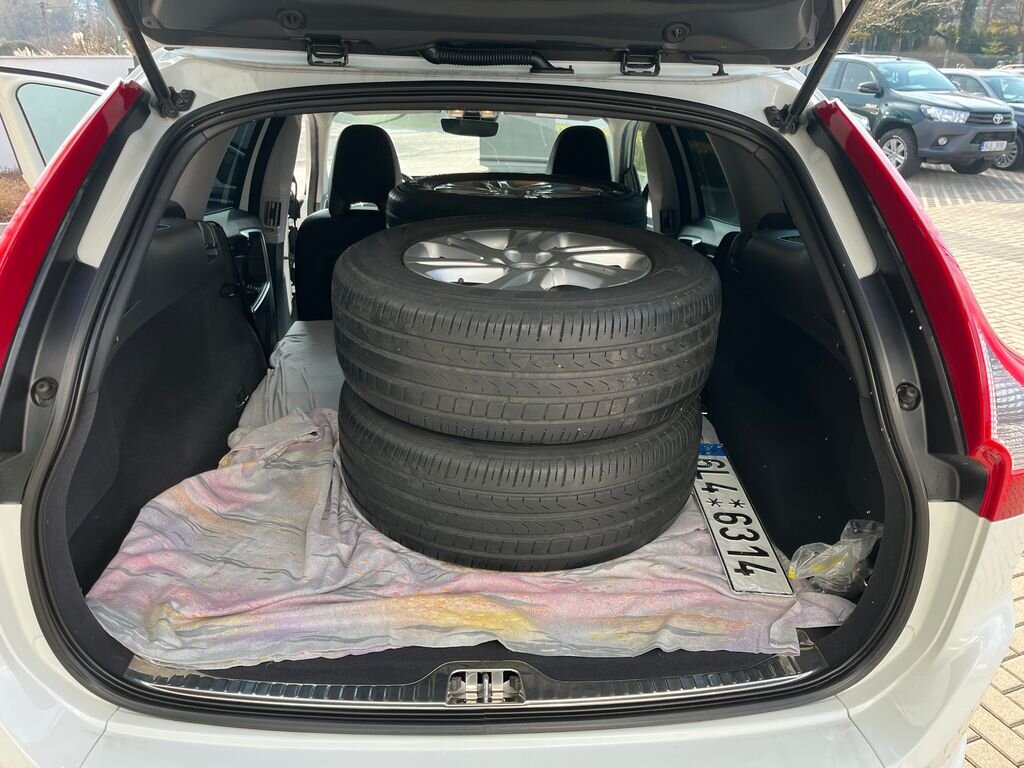 Volvo XC60 SUV / Terénní 2,4 l 140 kw