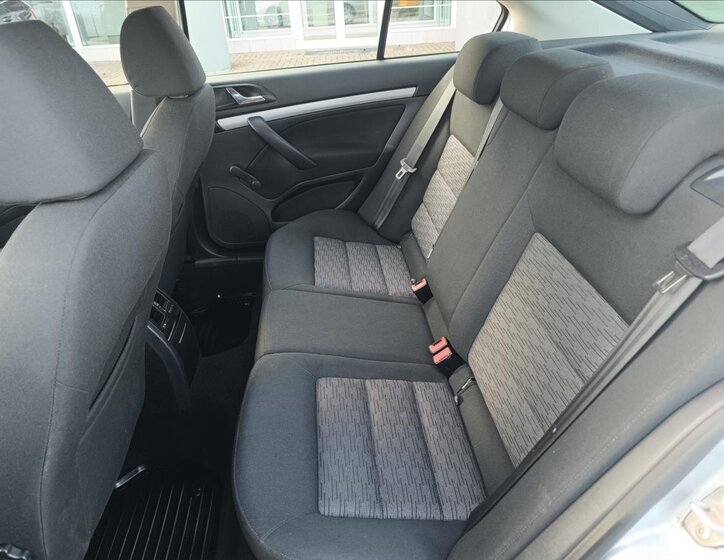 Škoda Octavia Liftback 1,6 l 77 kw