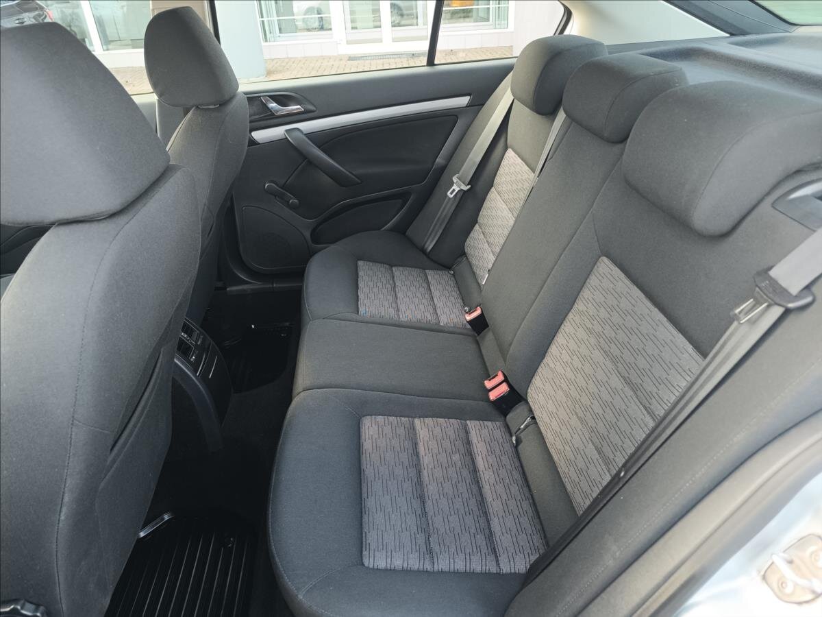 Škoda Octavia Liftback 1,6 l 77 kw