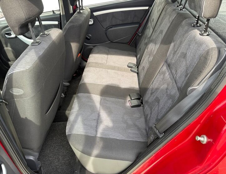 Dacia Sandero Hatchback 1,4 l 55 kw