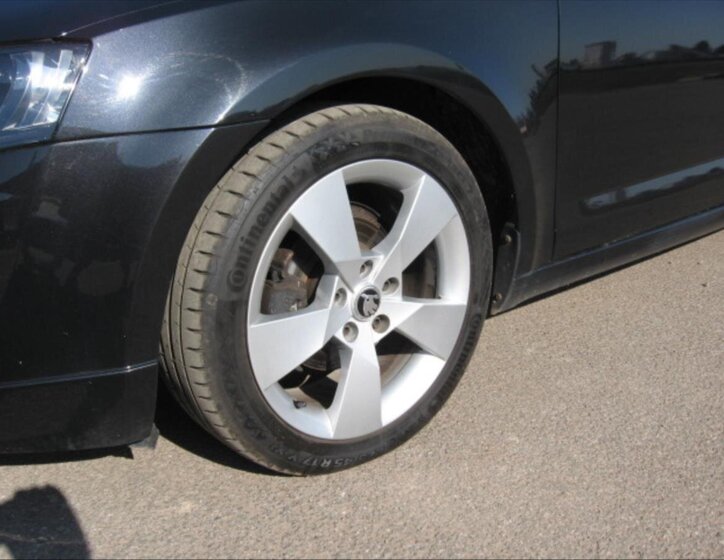 Škoda Octavia Kombi 1,6 l 77 kw