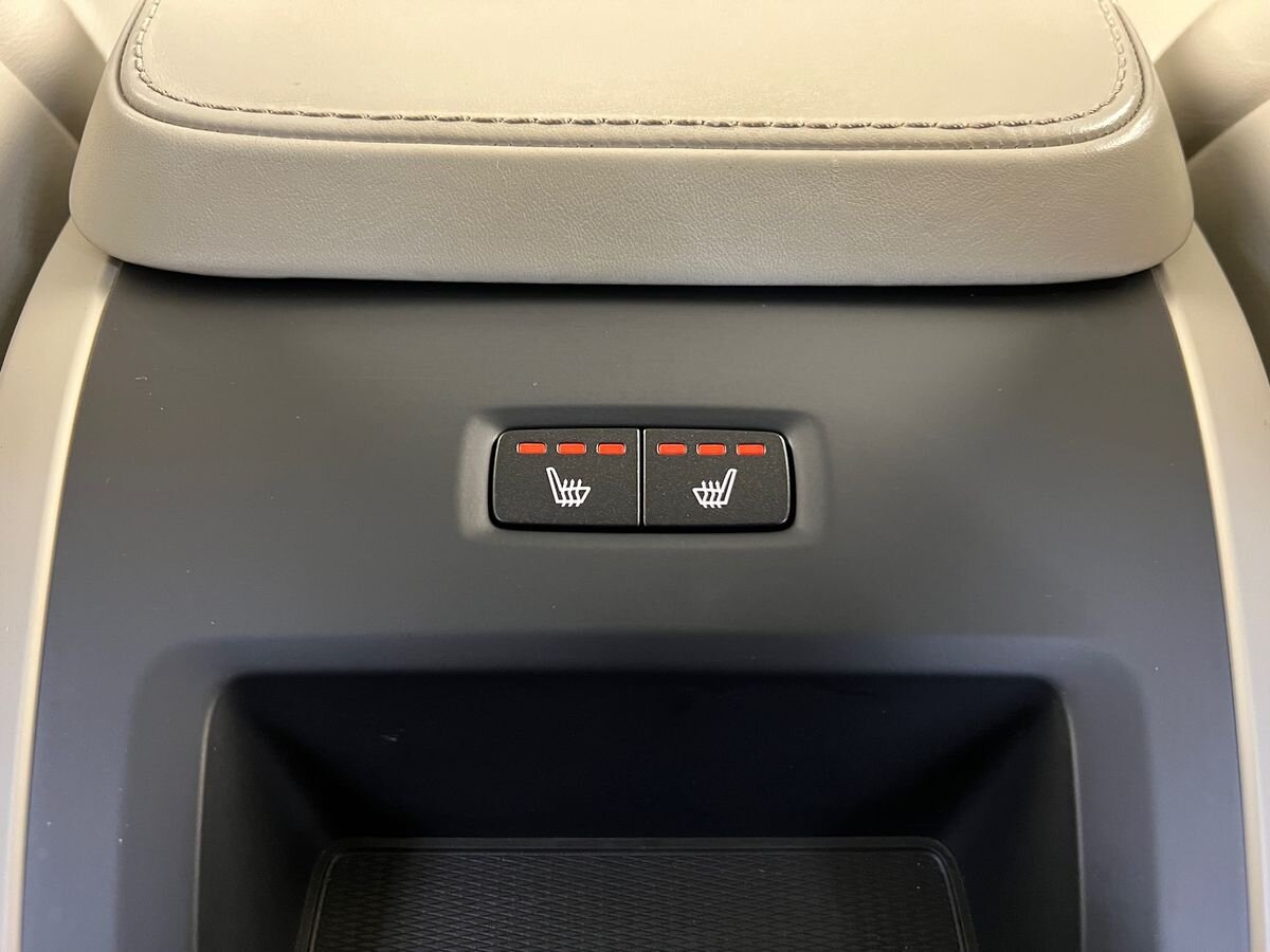 Volvo XC90 SUV 2,0 l 173 kw