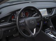 Opel Insignia Kombi 2,0 l 154 kw