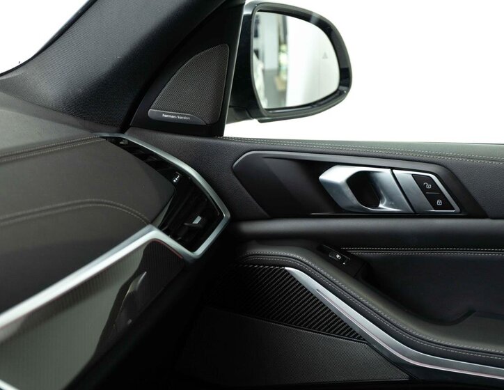 BMW X5 SUV / Terénní 3,0 l 250 kw