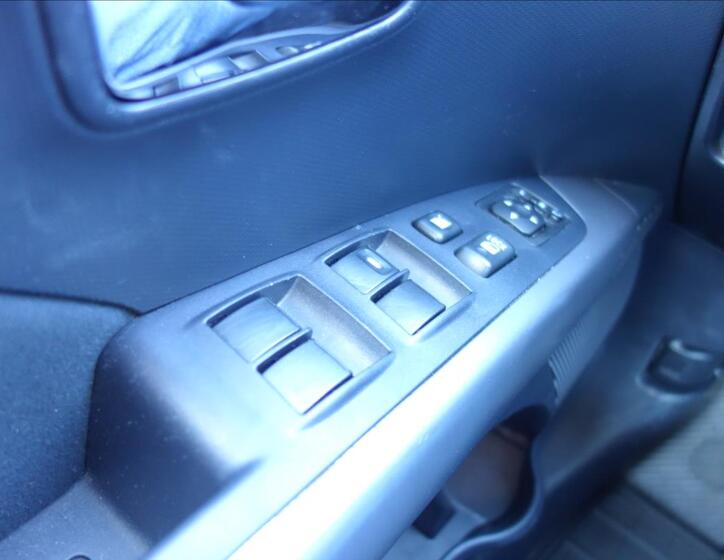 Mitsubishi Outlander 33