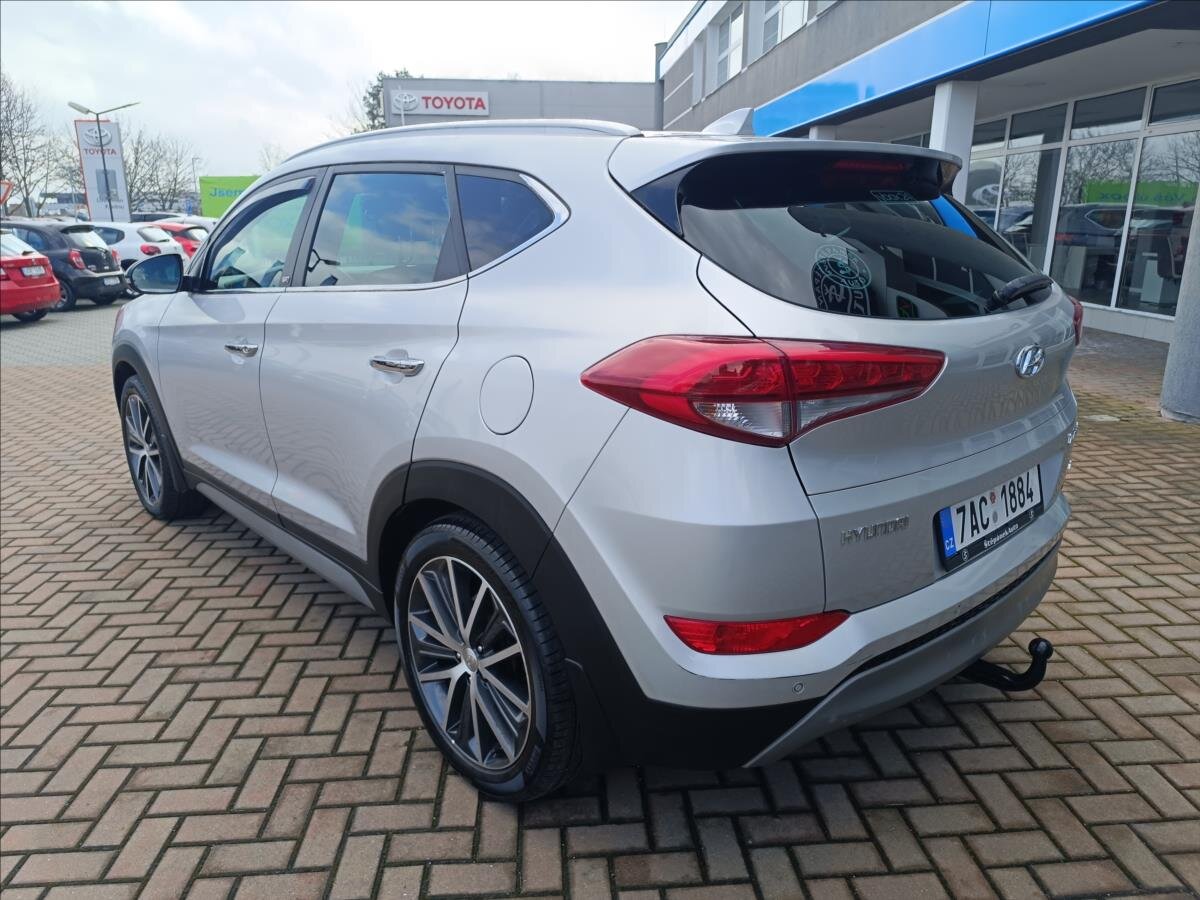 Hyundai Tucson SUV / Terénní 2,0 l 100 kw