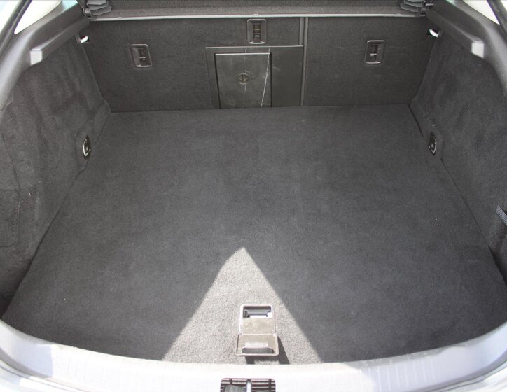 Opel Insignia Liftback 2,0 l 125 kw