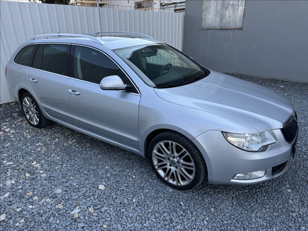Škoda Superb Kombi 2,0 l 125 kw
